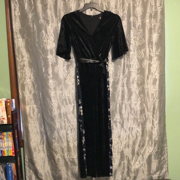 Jumpsuit - Picture 1 of 5